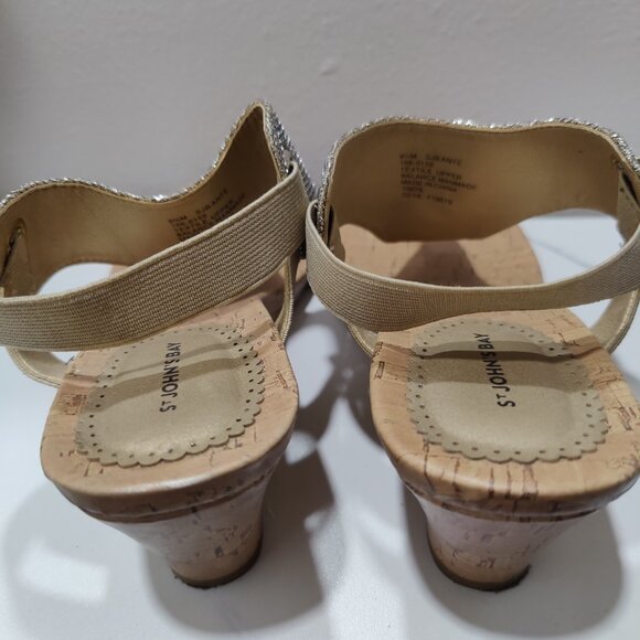 St. Johns Bay Gold Wedges - Picture 4 of 4